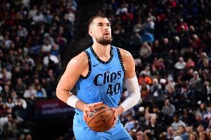 第二节净胜11分!祖巴茨:我们集中注意力 打出了自己的风格